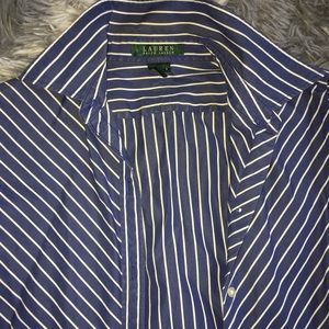 Ralph Lauren button up💙